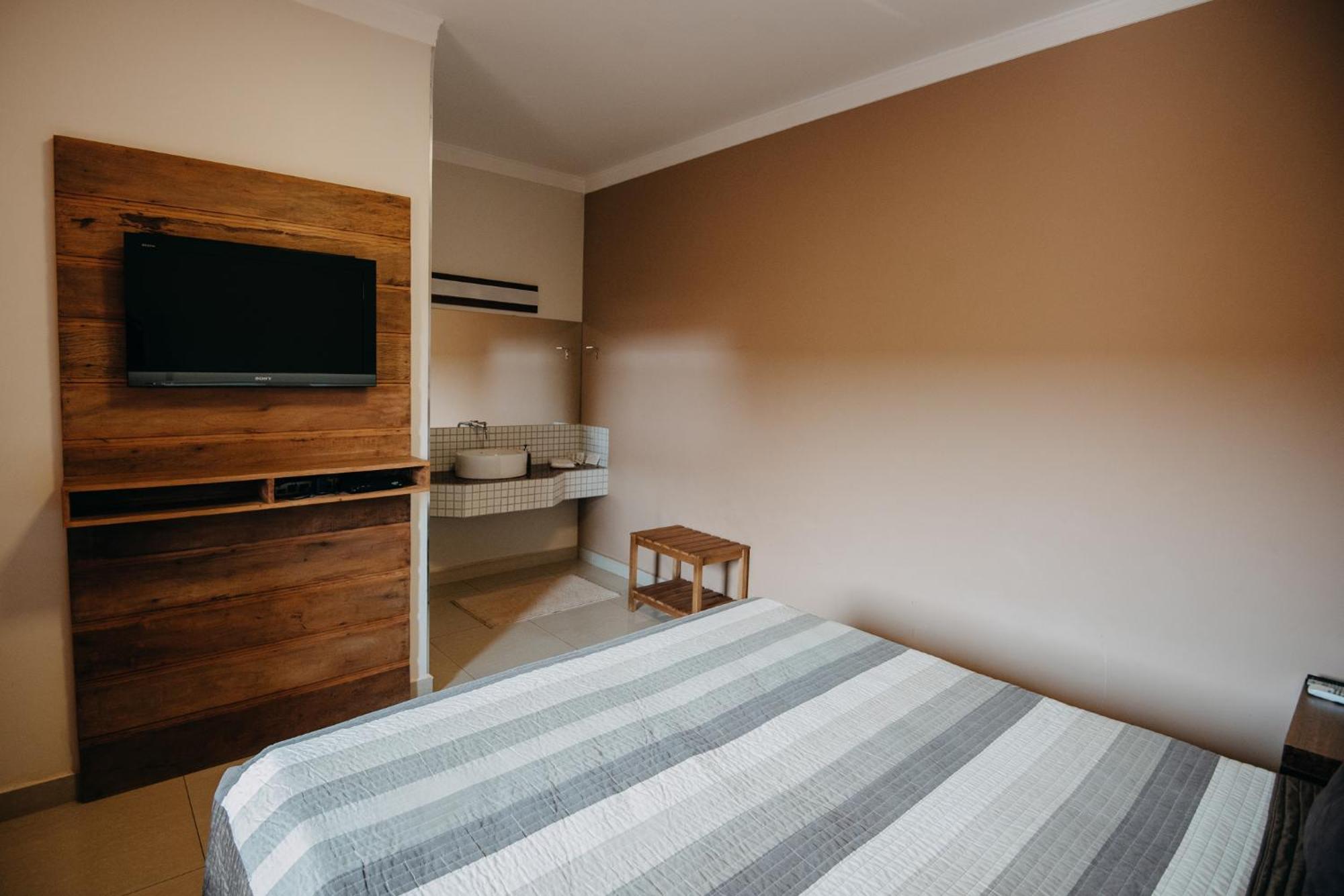 Hotel Pousada Santa Rita 리베이라오프레토 외부 사진
